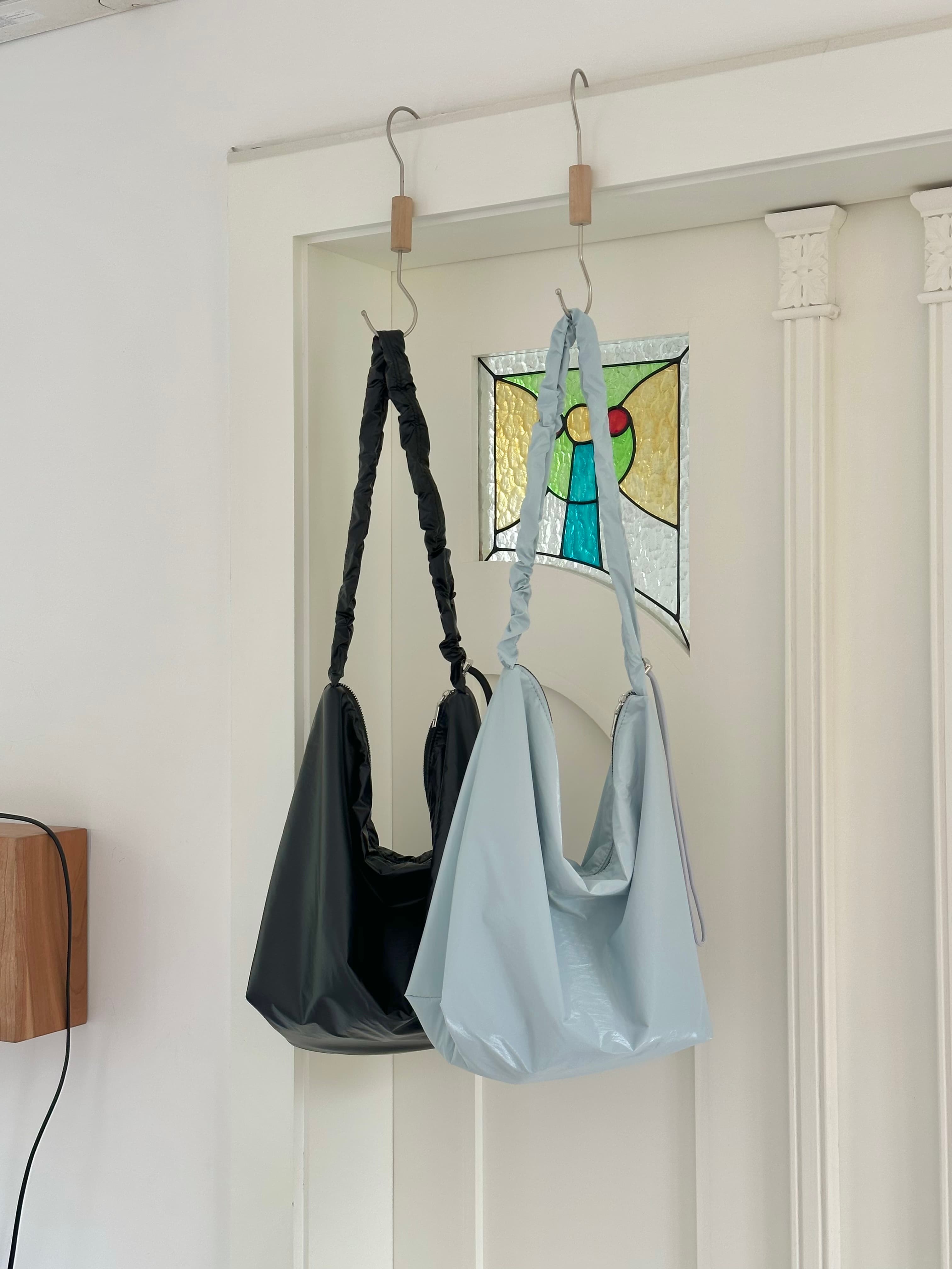 Stylish and spacious unisex tote bag designed for daily use – made from premium, waterproof materials to match the demands of modern Indian fashion. Unlike brands like Zouk, DailyObjects, Chumbak, and Miraggio, Tales of Totes offers affordable streetwear-inspired bags that combine quality, utility, and bold design. Perfect for students, professionals, and creators looking for a functional yet aesthetic carryall. Discover India’s next big fashion accessory label – Tales of Totes – your go-to for laptop totes