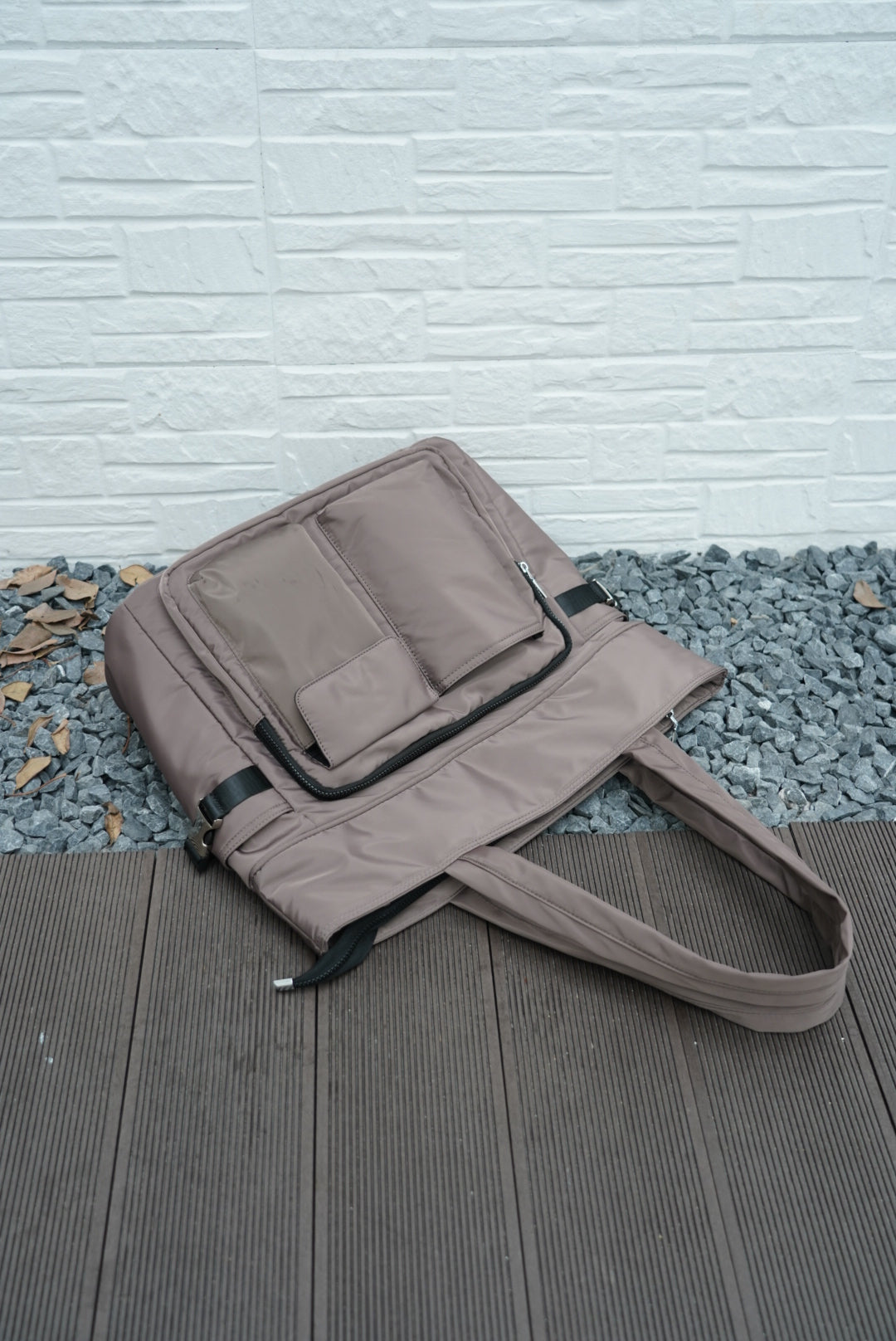 Large utility tote bag with dual front pockets, structured handles, and functional design – perfect for everyday carry, college, or work use. Built for high capacity and easy organization, ideal for Indian shoppers looking for bold, practical fashion. A premium utility essential from Tales of Totes competing with top Indian brands like Zouk, Lavie, and Chumbak."

