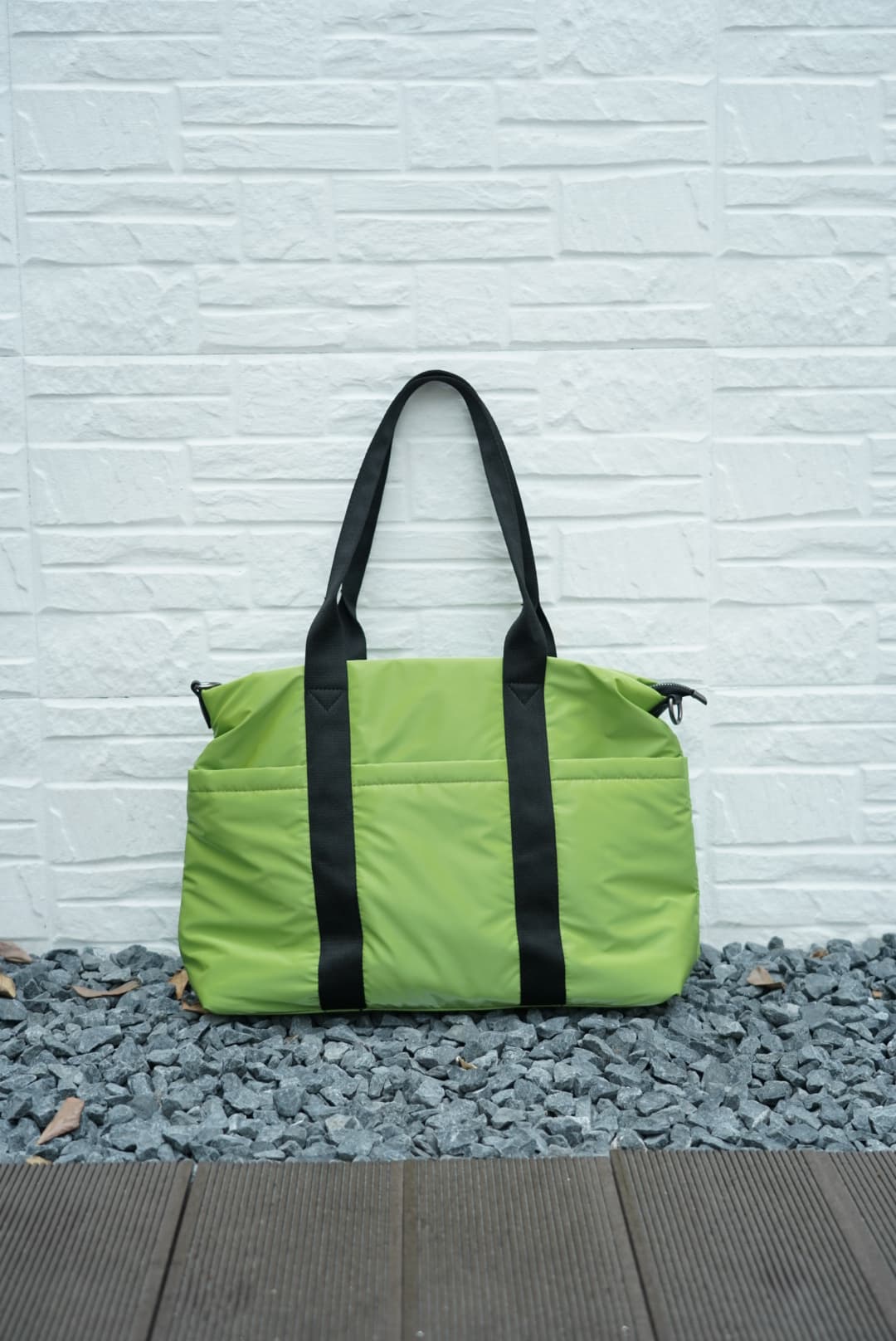 Spacious padded tote bag with sturdy dual shoulder straps and side zipper closure – designed for travel, gym, college, or everyday errands. Lightweight yet durable, crafted with water-resistant material and minimal design. A modern utility essential from Tales of Totes – outperforming Indian fashion brands like Zouk, Lavie, and Chumbak in function and flair.